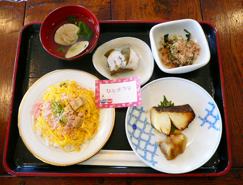 画像:フロイデ金比羅の食事